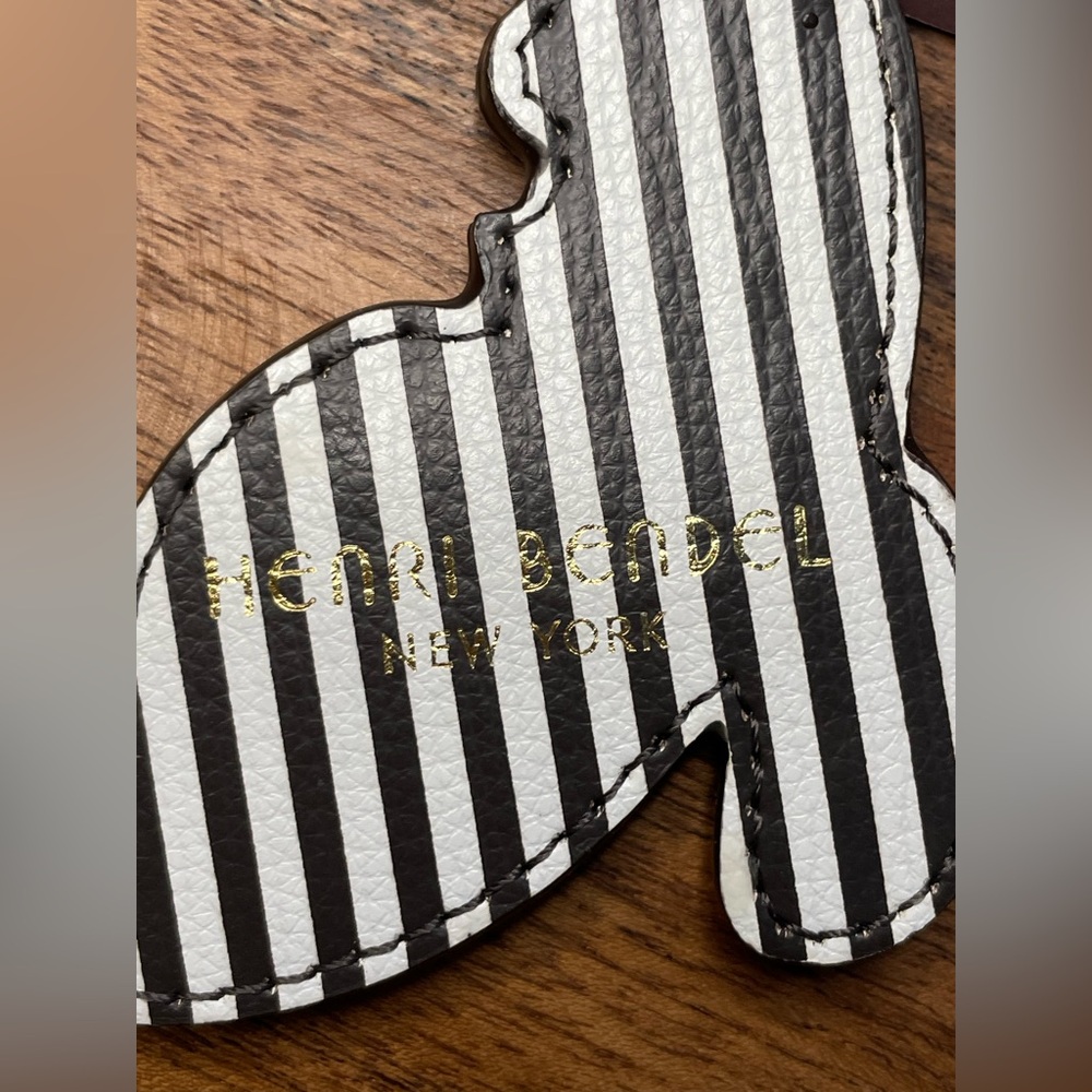 henri bendel Metallic Silver & Yellow Banana Keychain Bag Charm - Picture 4 of 5